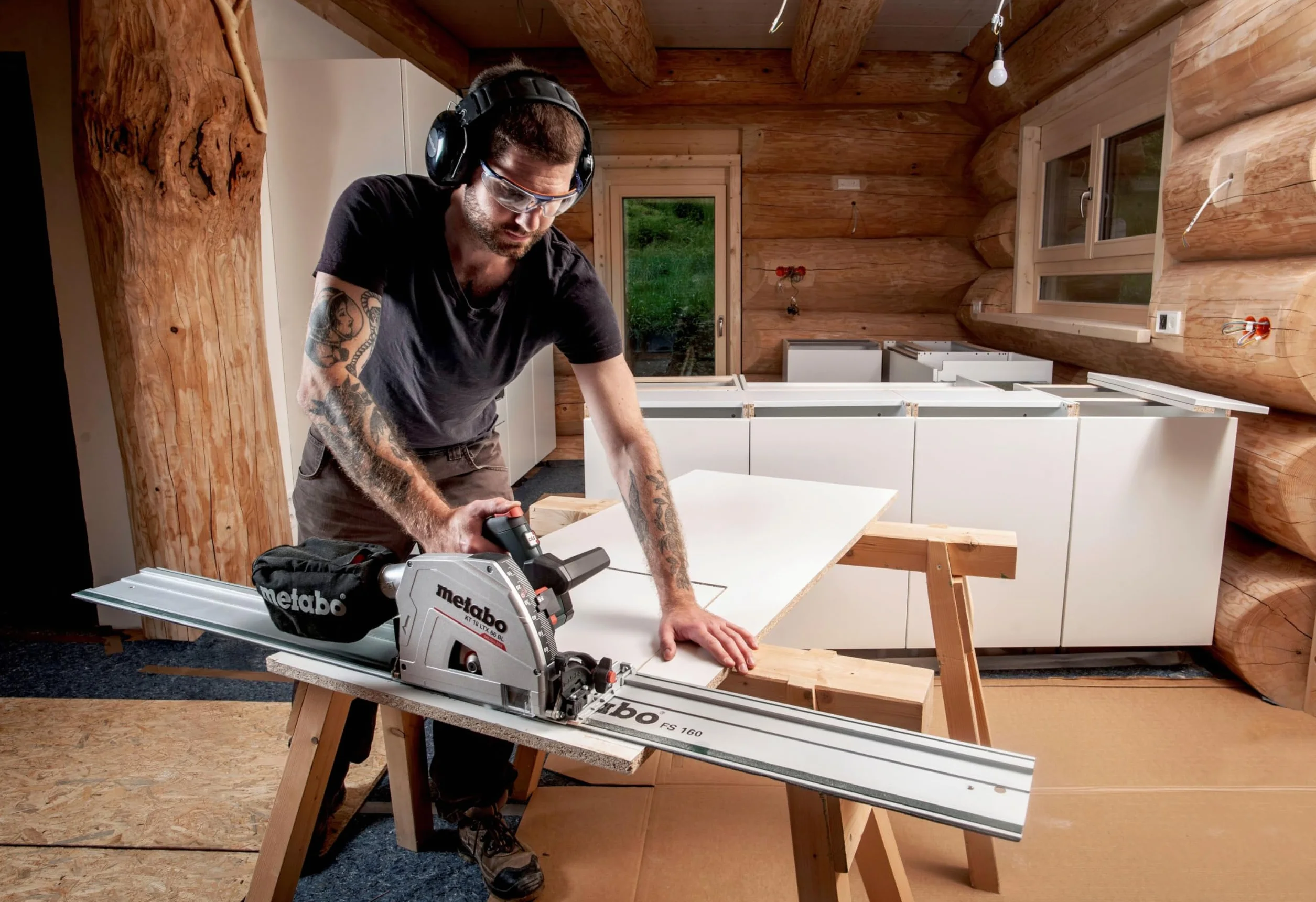 Metabo Akumulatorowa pilarka tarczowa KT 18 LTX 66 BL (bez akumulatora, głębokość cięcia 0-66 mm, średnica brzeszczotu 165 mm, piła tarczowa) 601866840