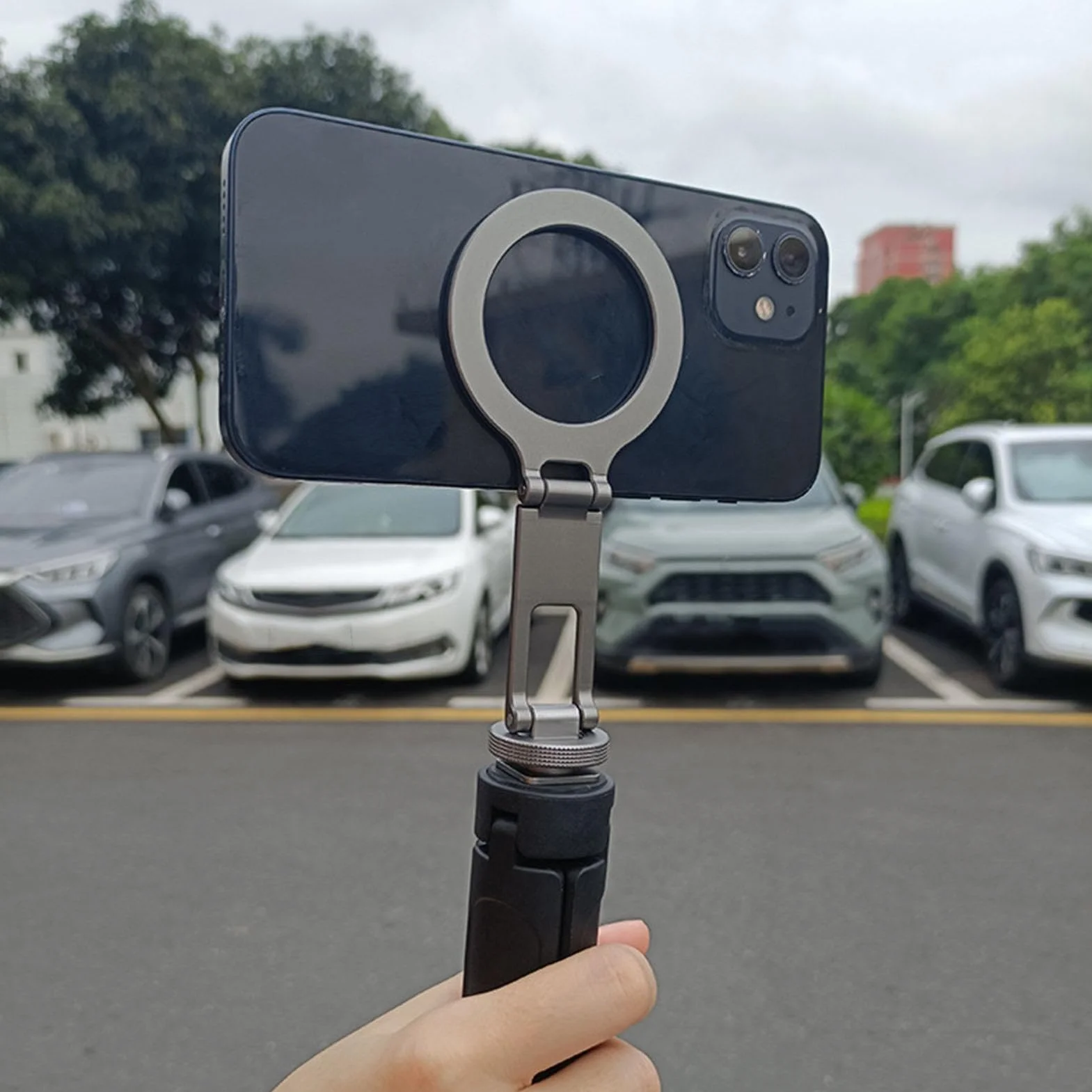 Metal Phone Tripod Mount Cold Shoe Phone Holder Portable Folding Cell Phone Clamp for Selfies Concert Travel Live Streaming