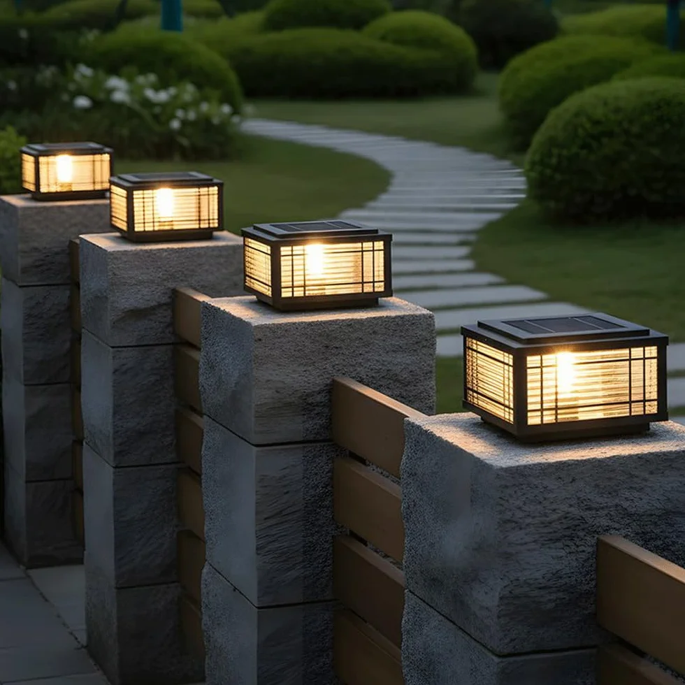 Solarne lampy słupkowe zewnętrzne wodoodporne LED patio brama kolumna kolumna lampa czarna płot pokładowy czapka latarnia podjazd słupki ogrodowe krajobraz molo oświetlenie