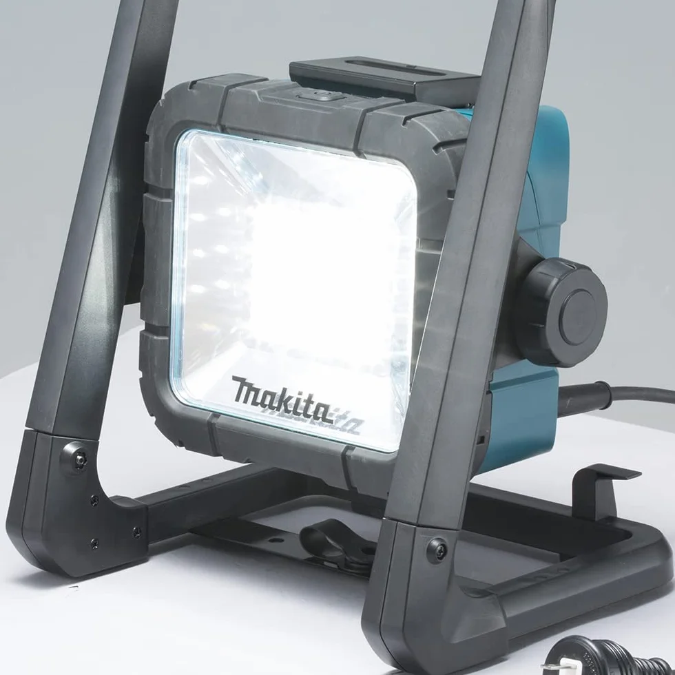 Makita DML805 Reflektor Budowlany LED 10 W 230 V Czarny/Turkusowy 26,42 x 33,02 x 16,51 cm