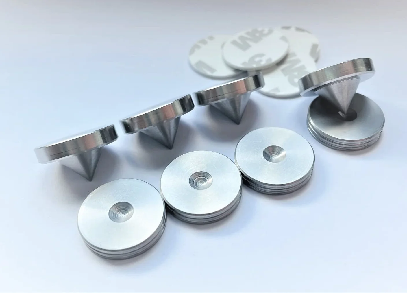 PrecisionGeek - Kolce Głośnikowe Średnica 20mm L-10, Stal Nierdzewna (4 sztuki)