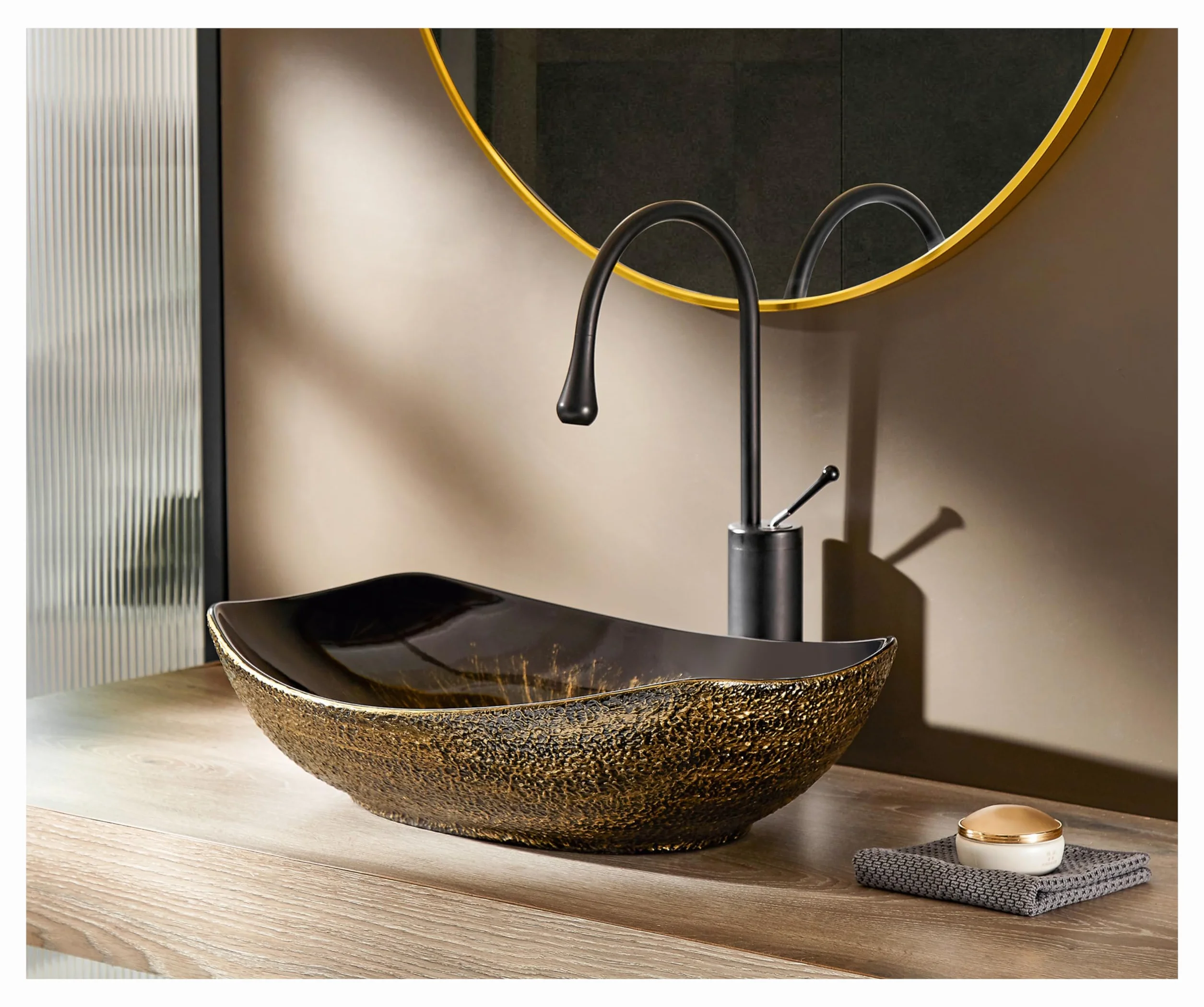 MEJE Umywalka Łazienkowa Nad Blatem 56,5 x 40 cm Porcelanowa Ceramiczna Złota Vintage