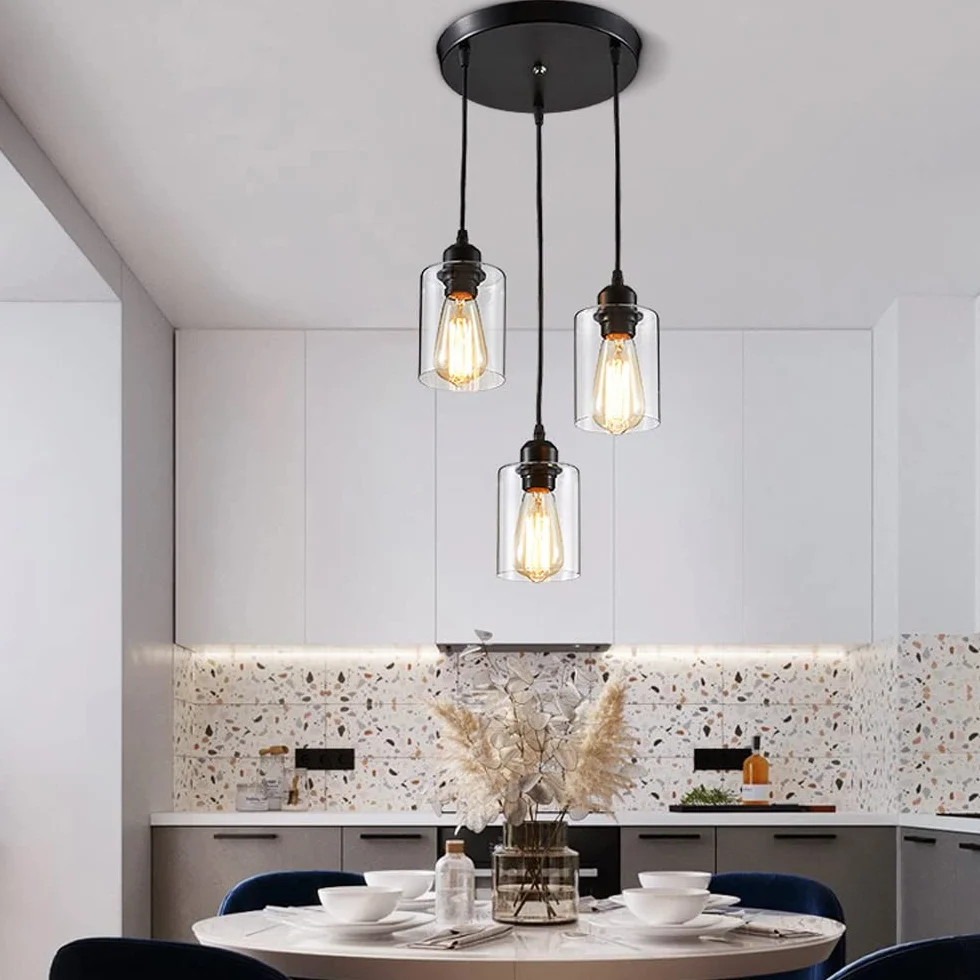 Retro 3 światła oświetlenie wisiorka, Podstawa Loft Loft Loft przemysłowe wyposażenie lamp wiszących, z szklanym matowym czarnym żyrandolą, do kuchni, wiejskiej restauracji kawiarni