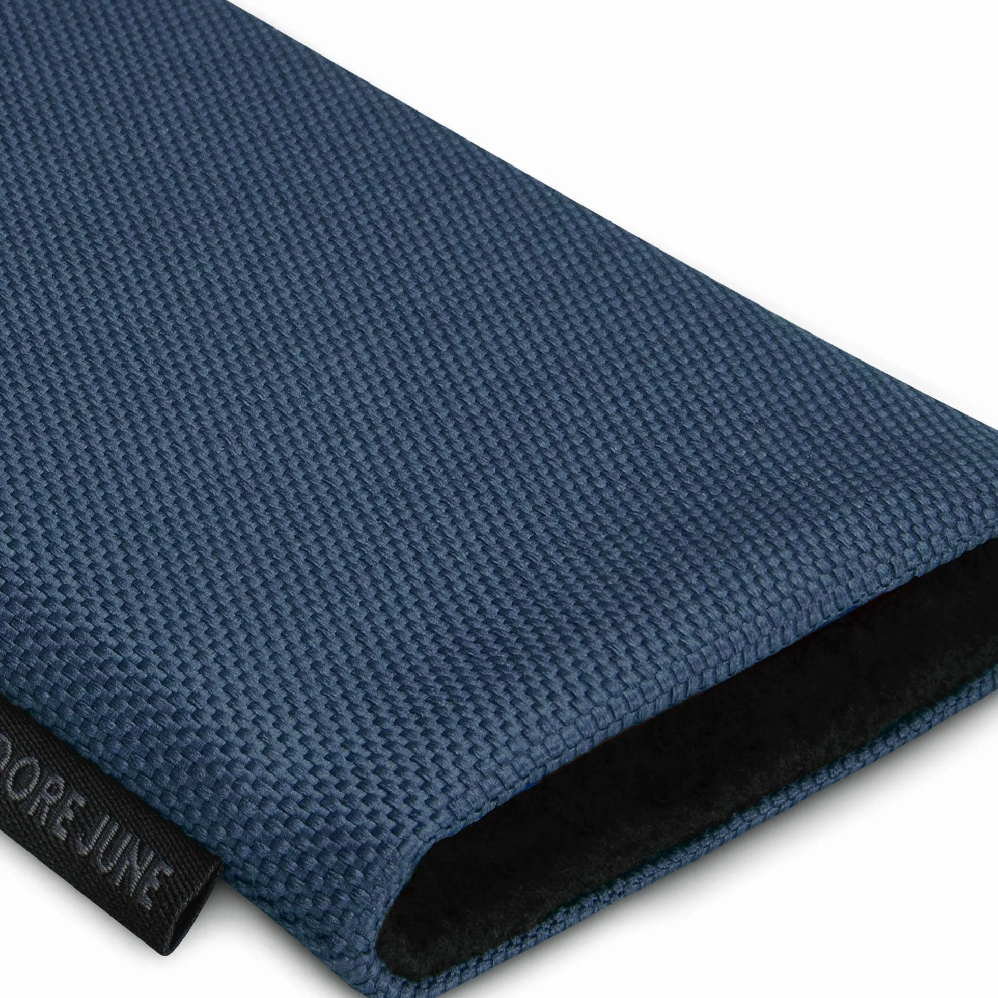 Adore June Classic Etui na telefon komórkowy z recyklingu niebieskie iPhone 16 Pro Max 2024 R-PES