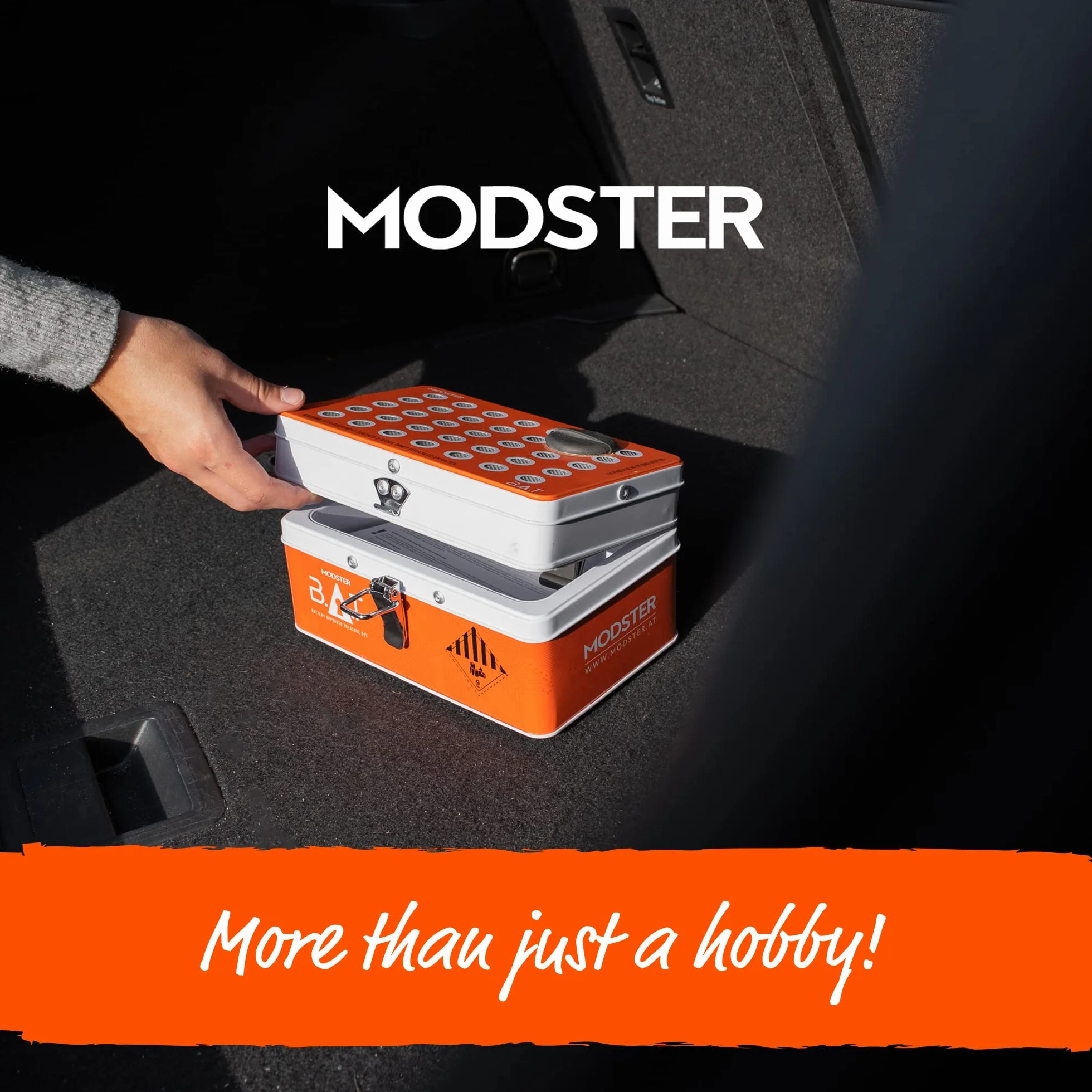 MODSTER BAT Safe Lipo Tresor Mini zabezpieczenie do ładowania, białe, pomarańczowe, MD11130