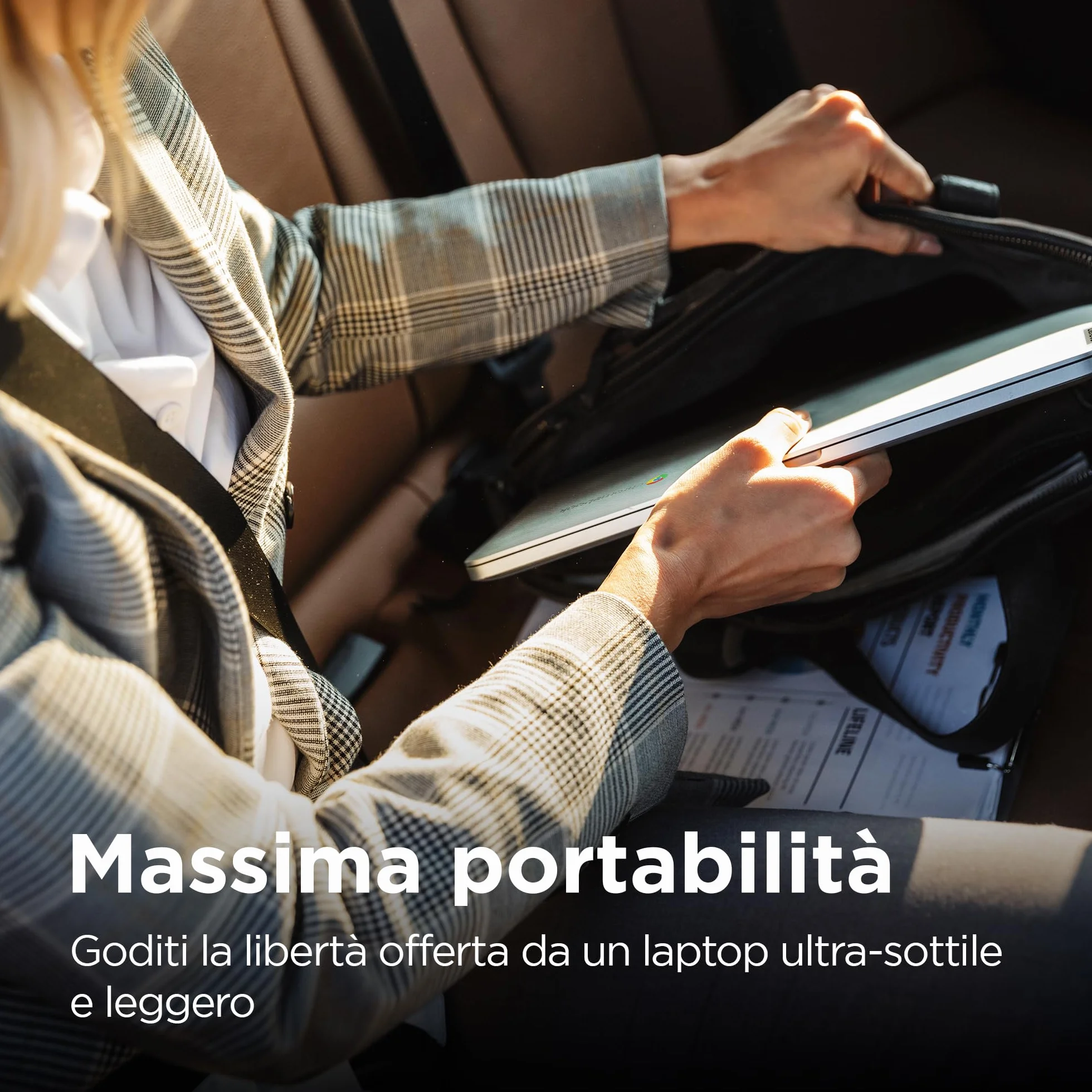 Lenovo IdeaPad Slim 3 Chromebook 14" FHD MediaTek Kompanio 520 8 GB RAM 128 GB eMMC ChromeOS WiFi 6 Abyss Blue