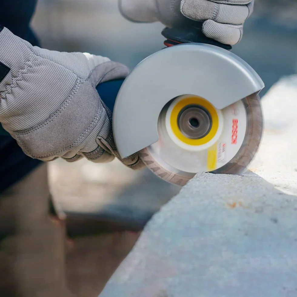 Bosch Uniwersalna diamentowa tarcza tnąca - 2608615038