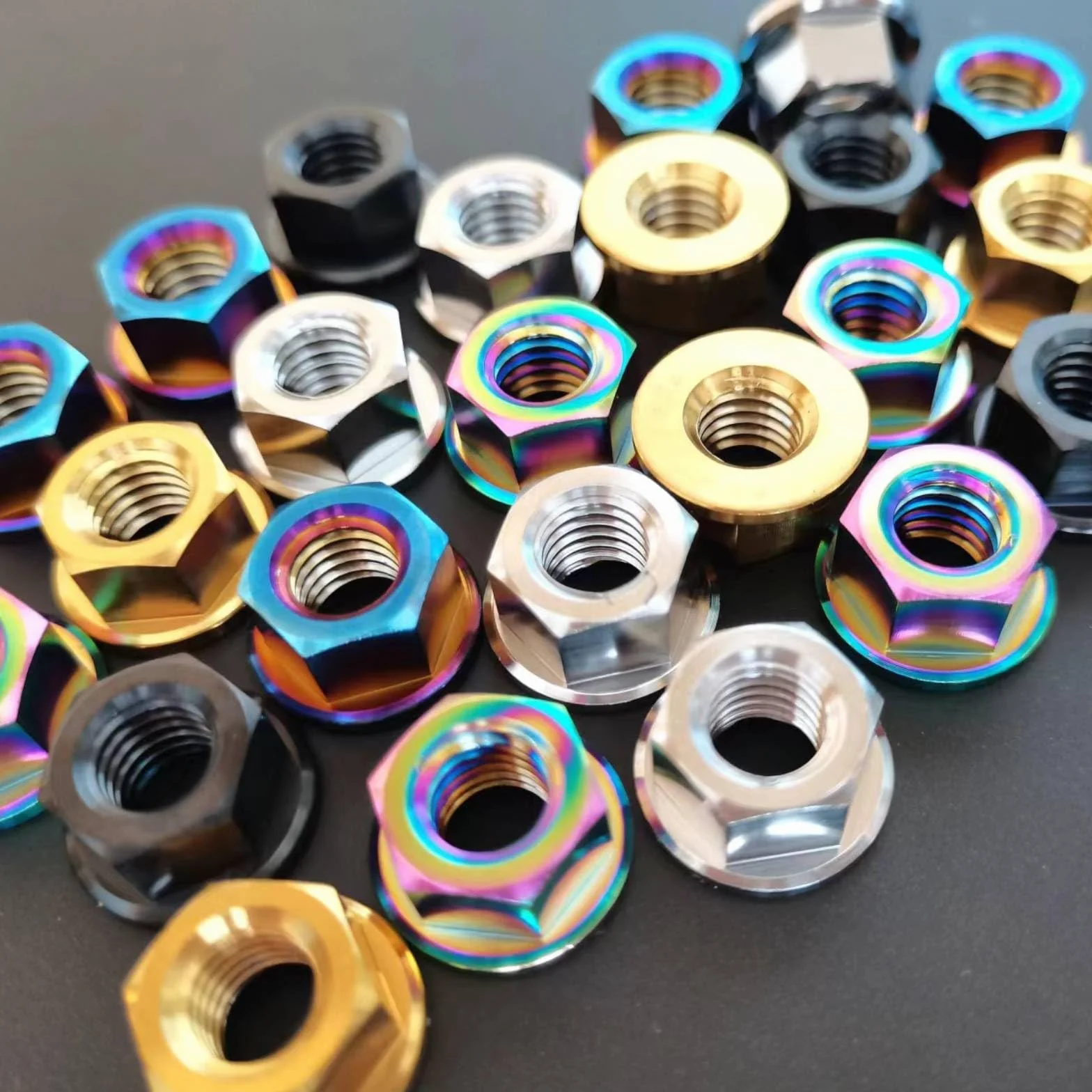RISON tytanowa nakrętka kołnierzowa M12 x 1,25 mm, tytanowa nakrętka zębata, złota 6AL4 V, tytanowa nakrętka kołnierzowa do motocykla, 5 sztuk