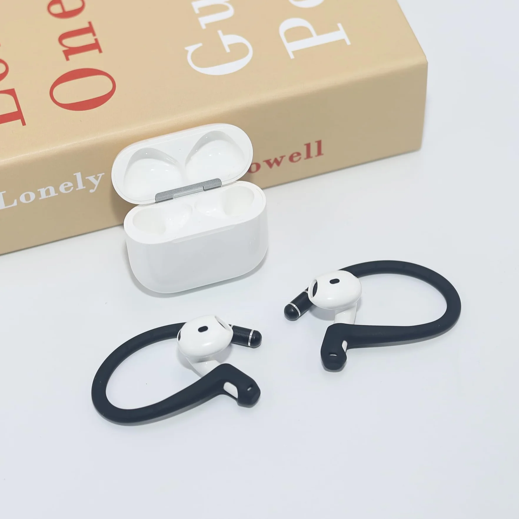 Silikonowe zaczepy na uszy do AirPods Pro 2, AirPods Pro, AirPods 3, antypoślizgowe akcesoria sportowe (czarne)