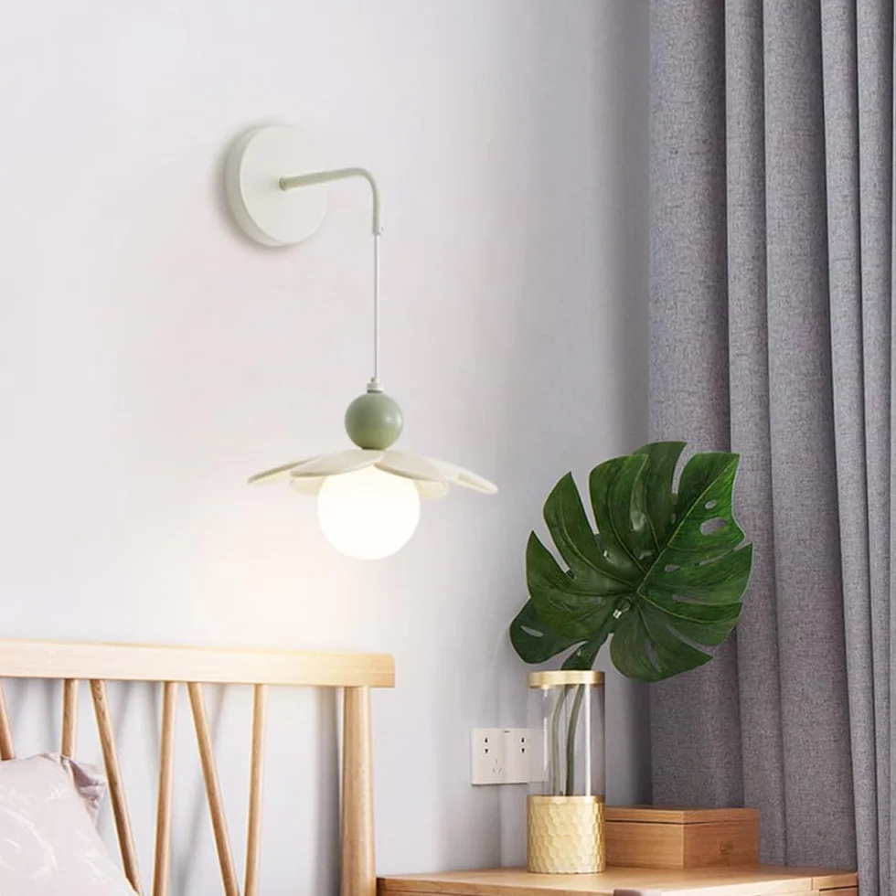 Kinkiet w stylu francuskim w kolorze kremowym, kreatywna oprawa ścienna typu kwiatowego, żelazny kinkiet ścienny z gniazdem G9, dekoracje wnętrz Lampy ścienne do korytarza przy łóżku