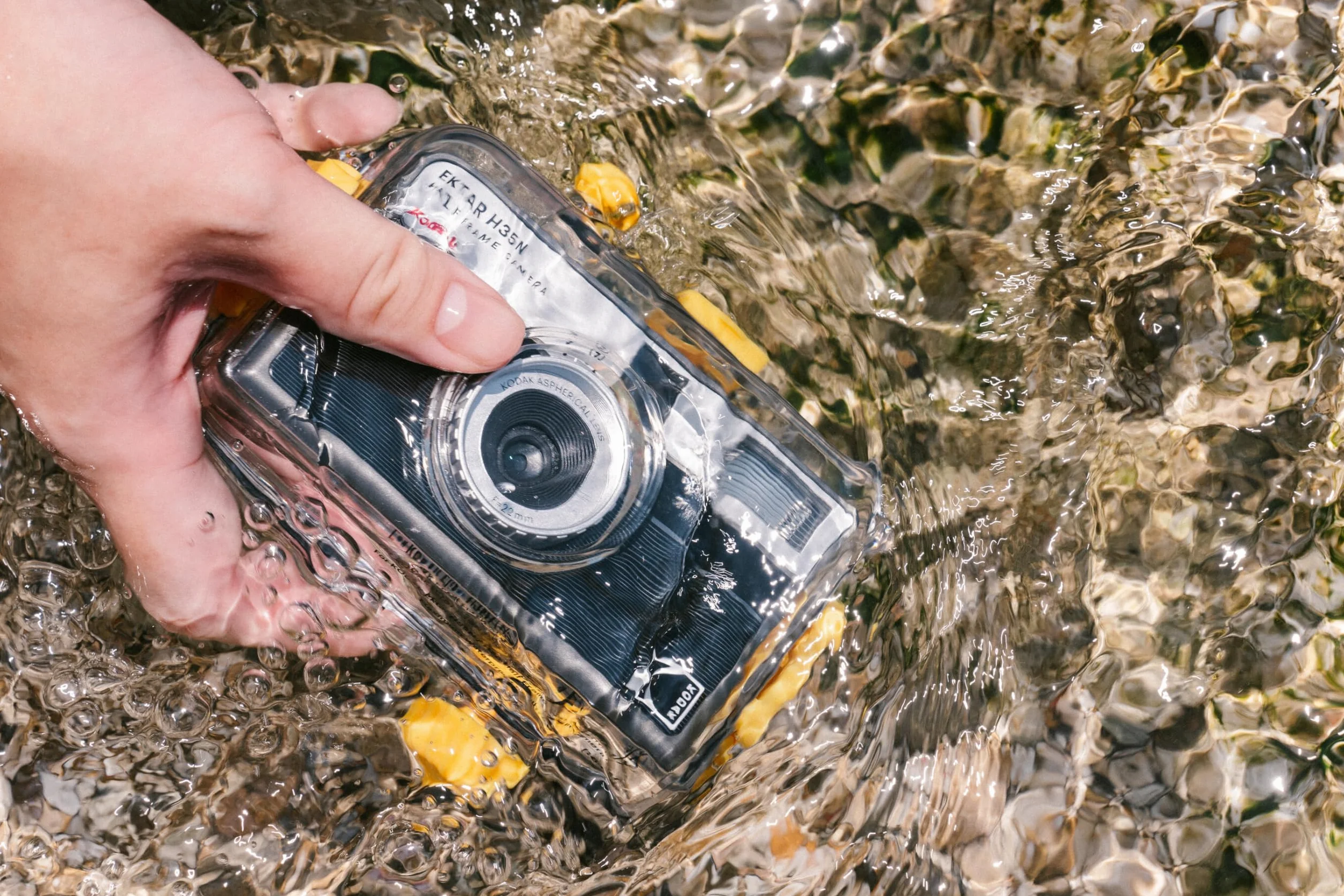 KODAK EKTAR H35N półramkowa kamera filmowa zestaw premium,35mm wielokrotnego użytku,wodoodporna obudowa,zwalniacz kabla,filtry kolorowe,błyskową(film i baterie AAA nie są dołączone)(Zielony)