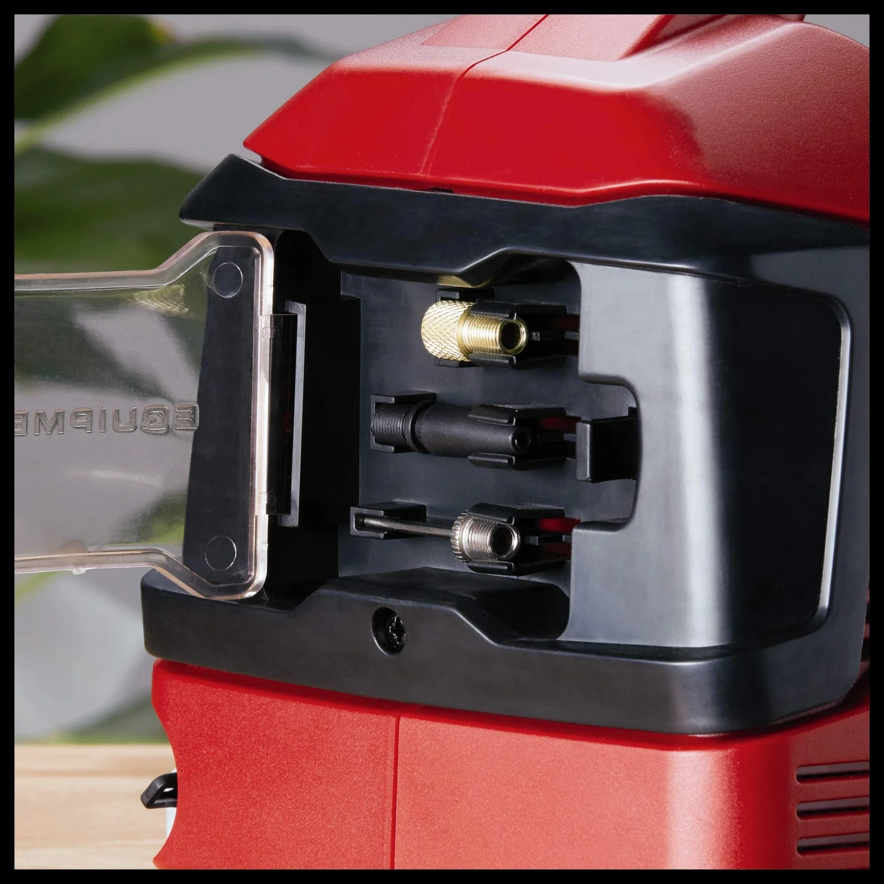 Einhell Kompresor akumulatorowy PRESSITO Power X-Change (Li-ion, 18/230 V, maks. 11 bar, długość węża 71 cm, funkcja hybrydowa, w tym 3-częściowy zestaw adapterów, bez akumulatora i ładowarki)