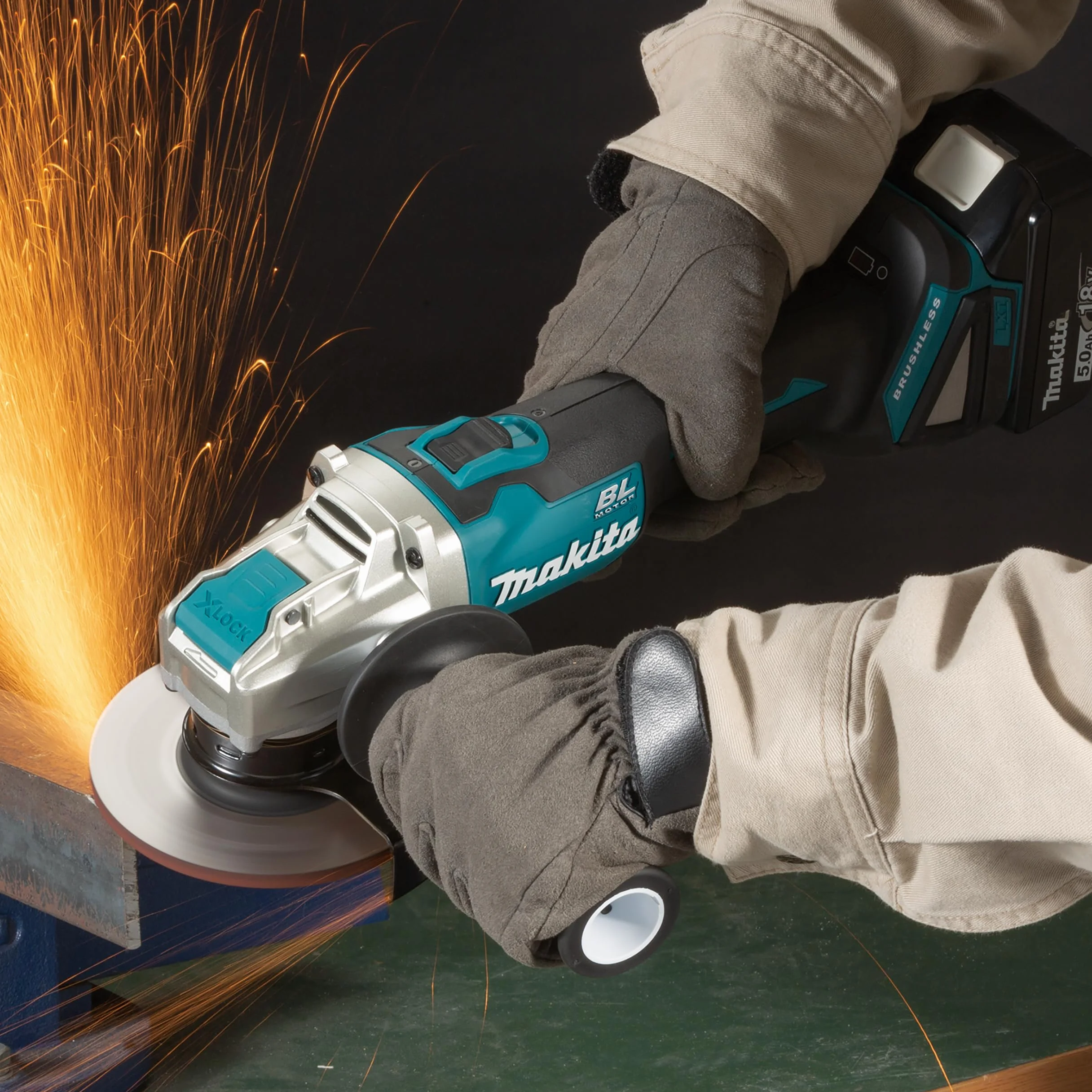 Makita DGA521ZX1 akumulatorowa szlifierka kątowa 18 V z przełącznikiem suwakowym (bez akumulatora, bez ładowarki), Zielona/Czarna