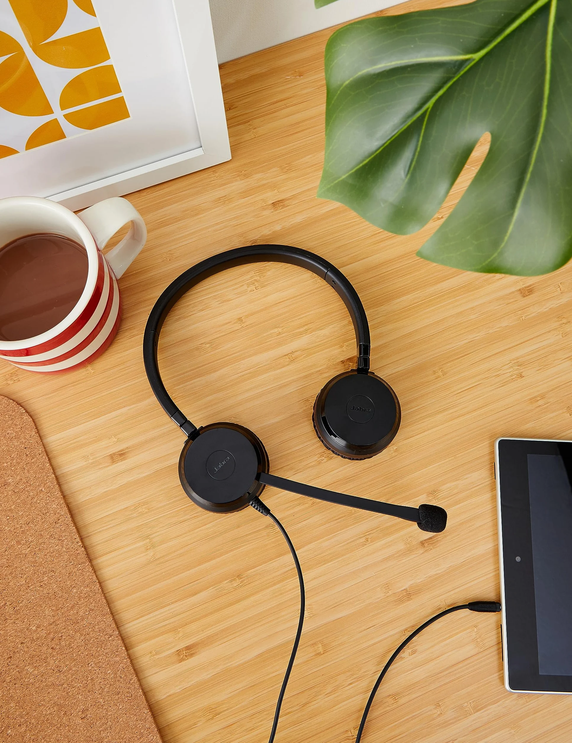 Jabra Evolve 30 UC Stereo Headset Unified Communications Headphones VoIP Softphone Passive Noise Cancellation 3.5mm Jack Black