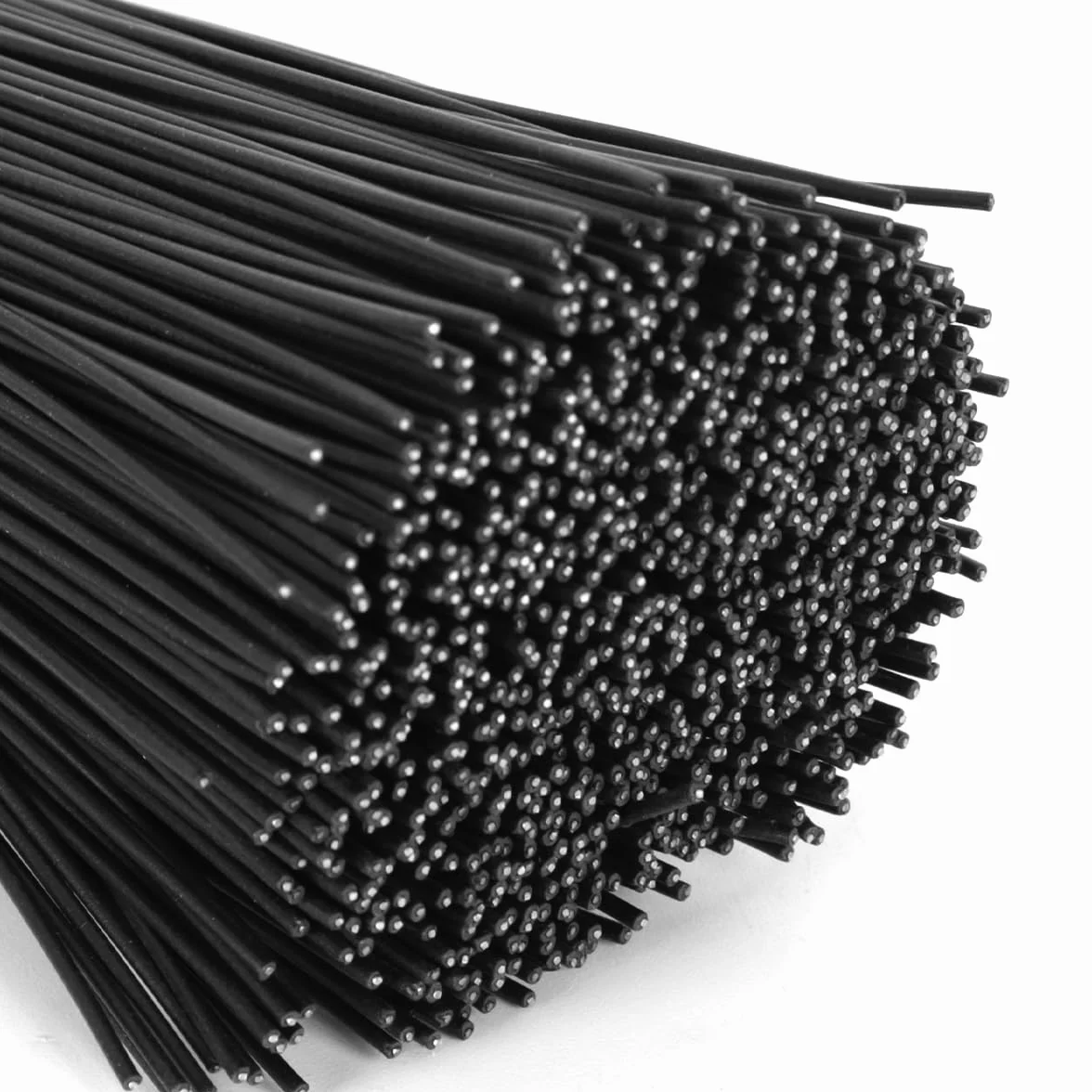 1000 szt. opasek kablowych wielokrotnego użytku, powlekane plastikiem, z drutu żelaznego, do łączenia wiązek, 15 cm, czarne