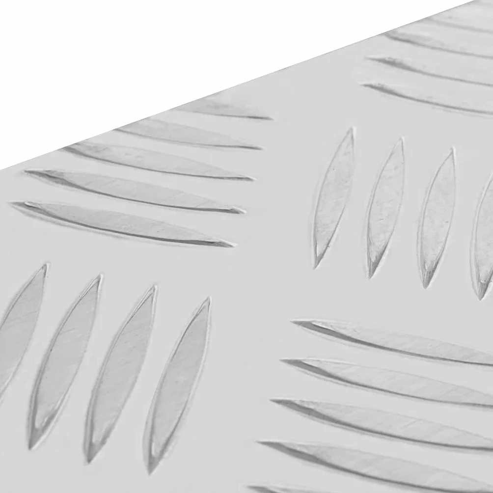 Aluminiowa skrzynka narzędziowa, zamykana skrzynia 102 l, 2 klucze, przyczepa, ciężarówka, furgonetka, skrytka, wytrzymała płyta kontrolna, gumowa podstawa i uszczelka, walizka do przenoszenia XL 810