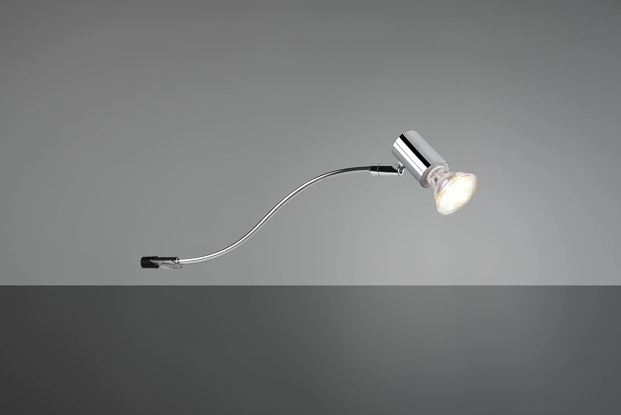 Trio, Aplikacja, Giada 1xGU10, max.5,0 W Korpus: Metal, Chrom L:5,4cm, L:34,0cm, H:11,4cm IP44