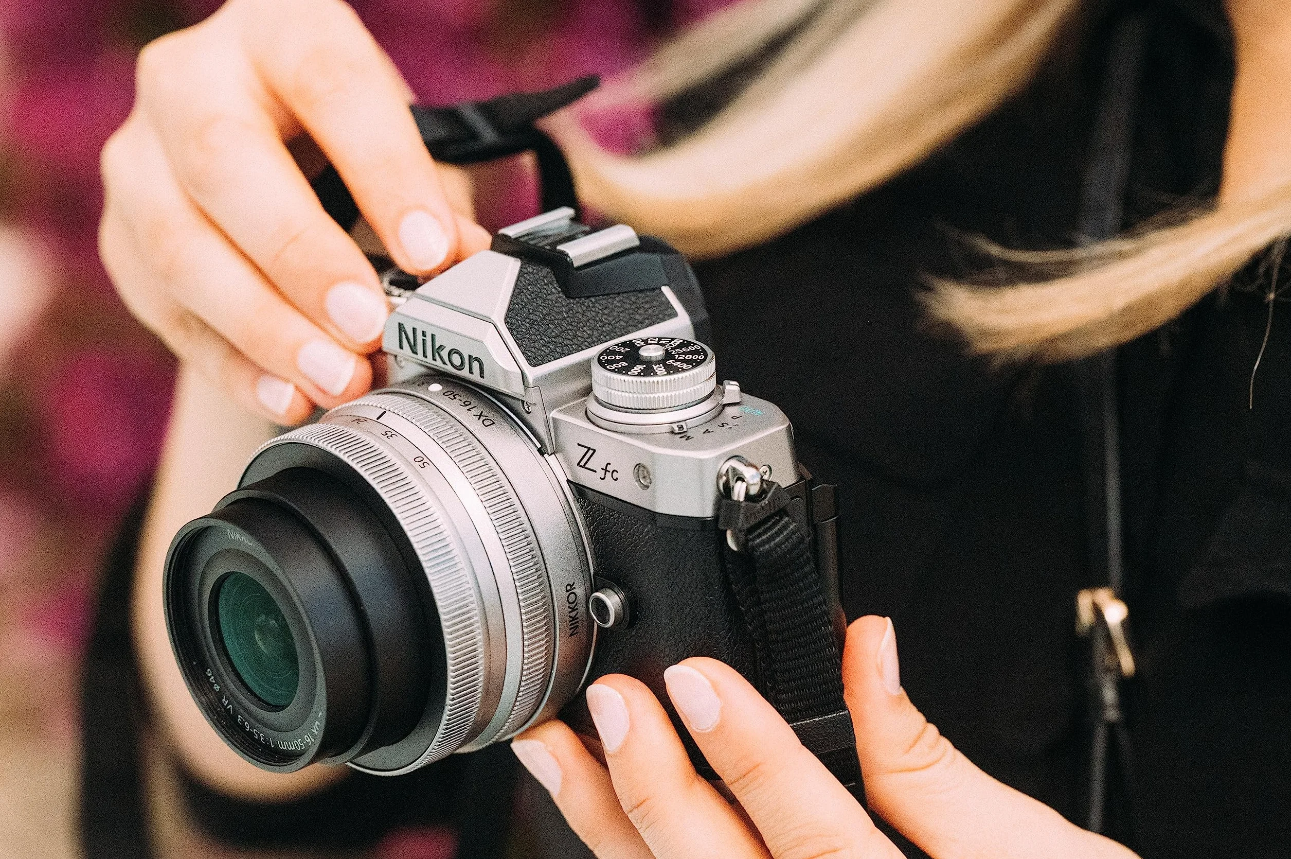 Nikon Z Fc Kit Aparat Fotograficzny Srebrny Czarny 20,9 MP