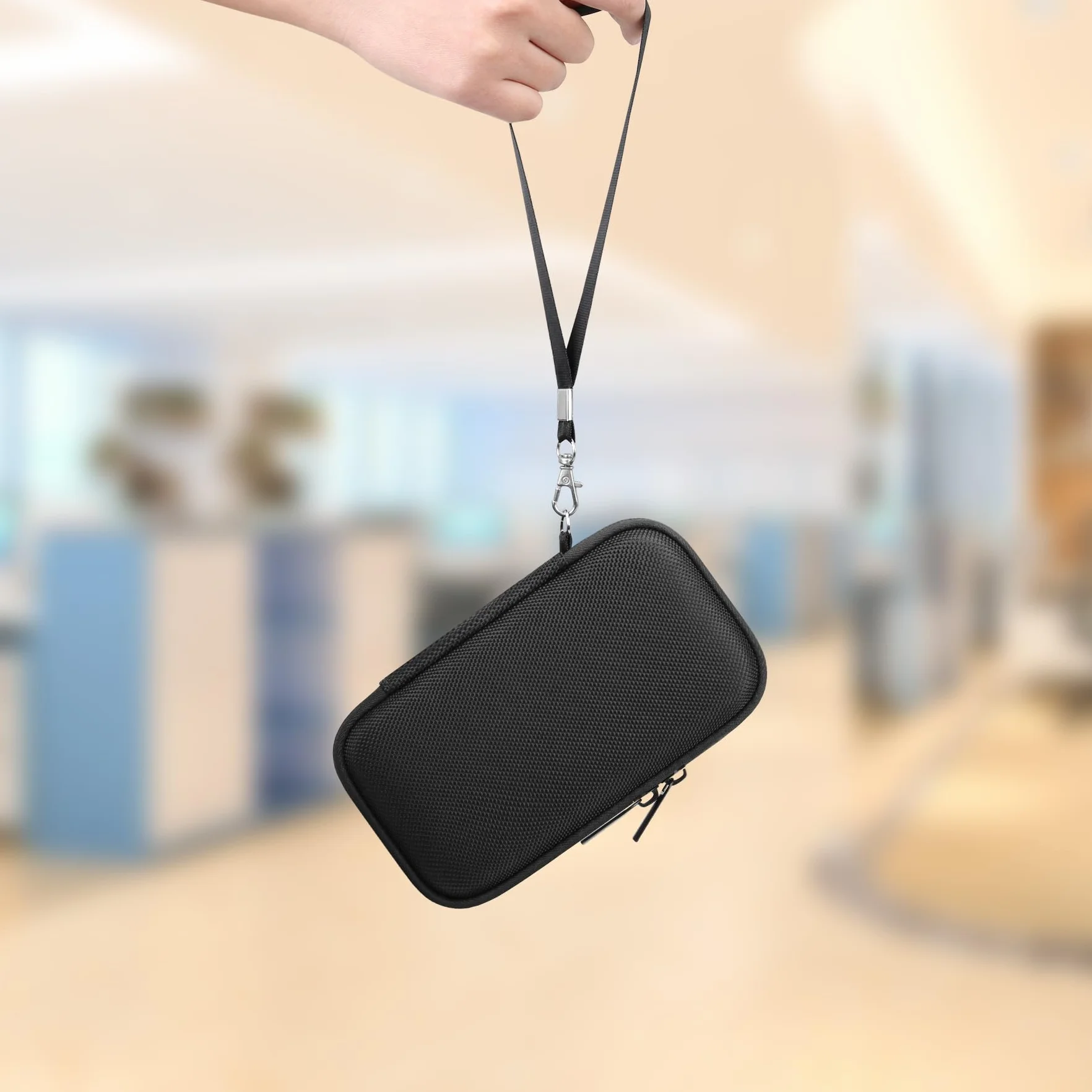Lacdo Twarda Obudowa dla SanDisk Extreme Pro USB4 Portable SSD 2TB 4TB USB-C EVA Wodoodporna Torba Podróżna Czarny
