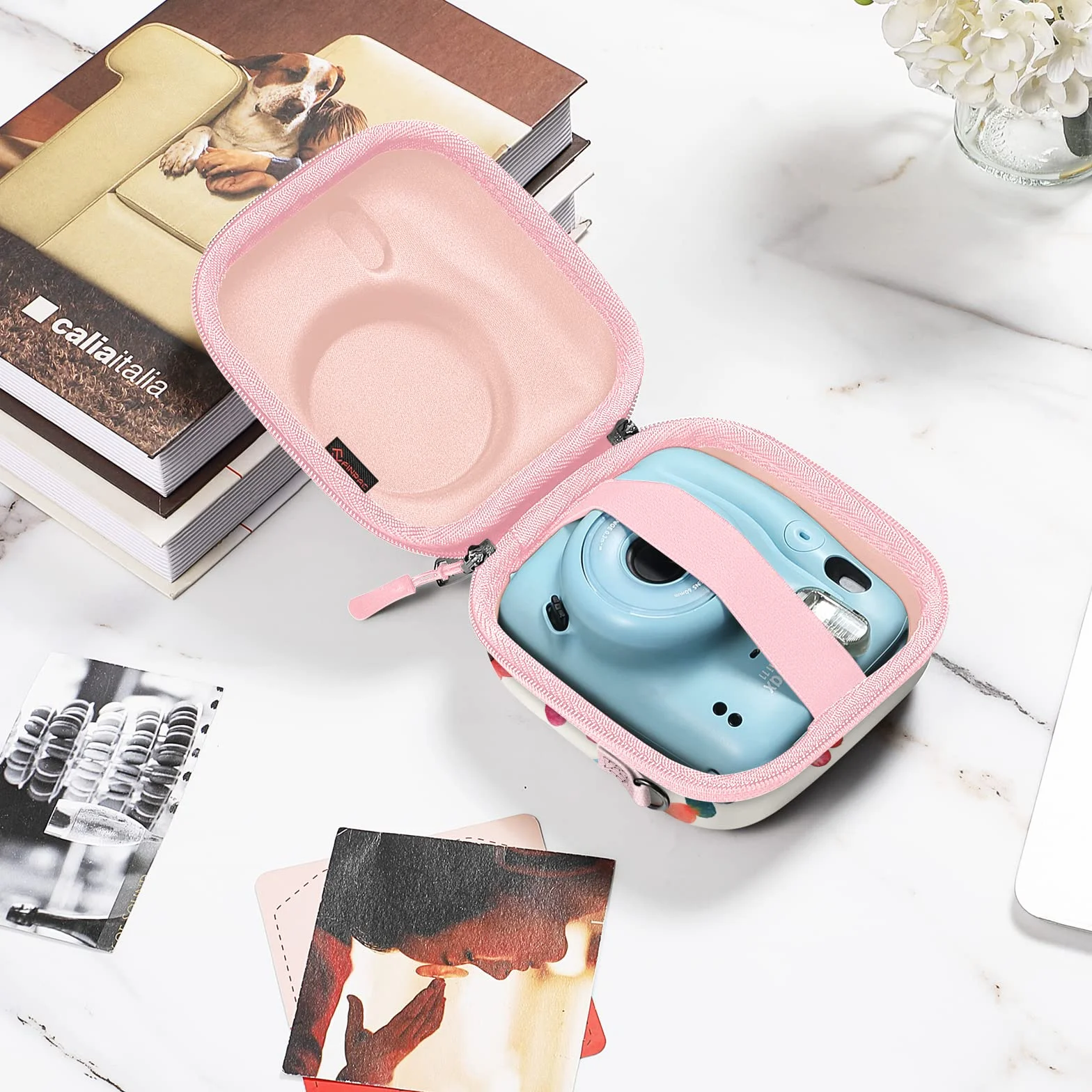 Fintie Etui ochronne do aparatu Fujifilm Instax Mini 11/9/8/7+/7s/40/90/70/25/26 - twarda obudowa odporna na wstrząsy z regulowanym paskiem