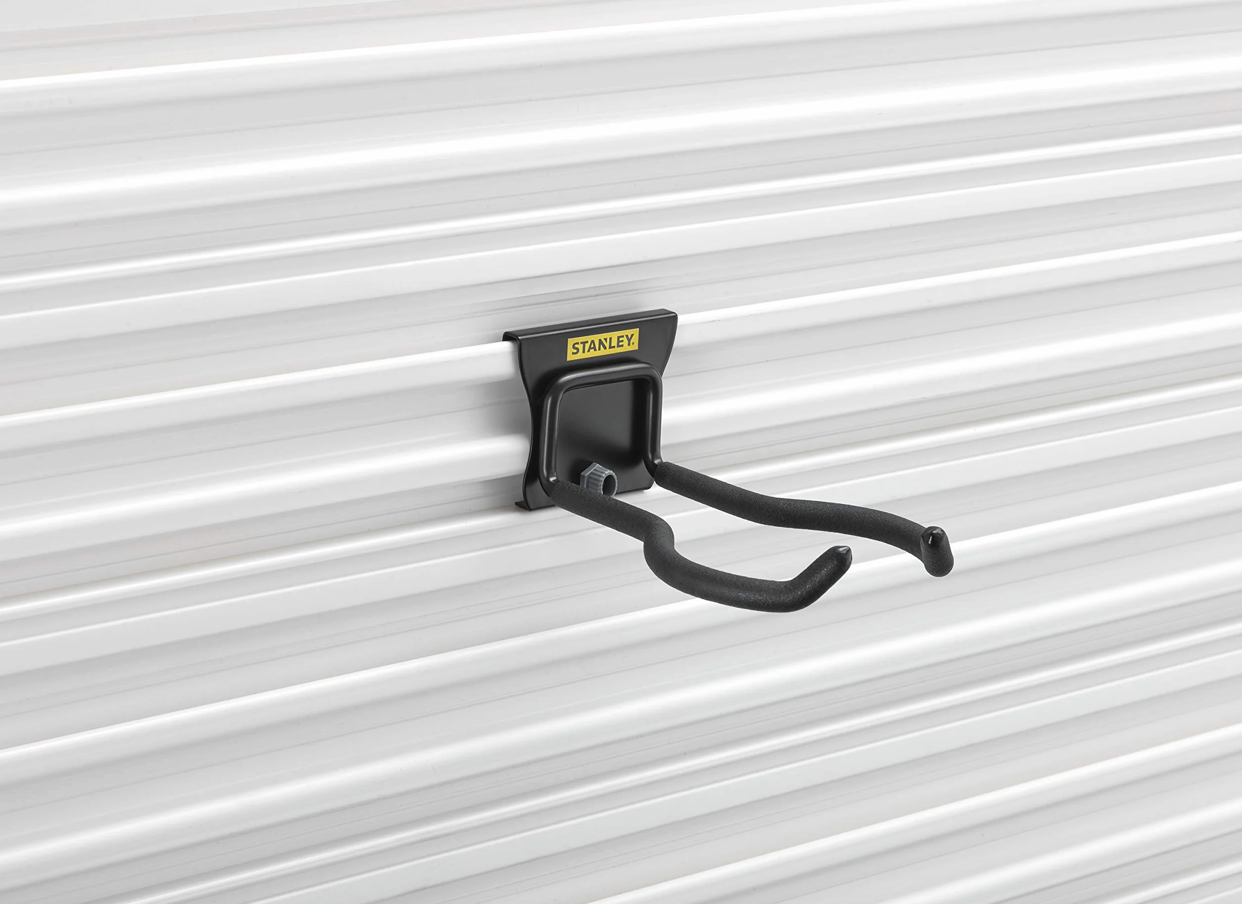 Stanley STST82609-1 Trackwalls hak do elektronarzędzi (pasujący system szynowy Trackwalls, idealny do elektronarzędzi, urządzeń ogrodowych, silników łodzi, obciążenie do 22,5 kg)