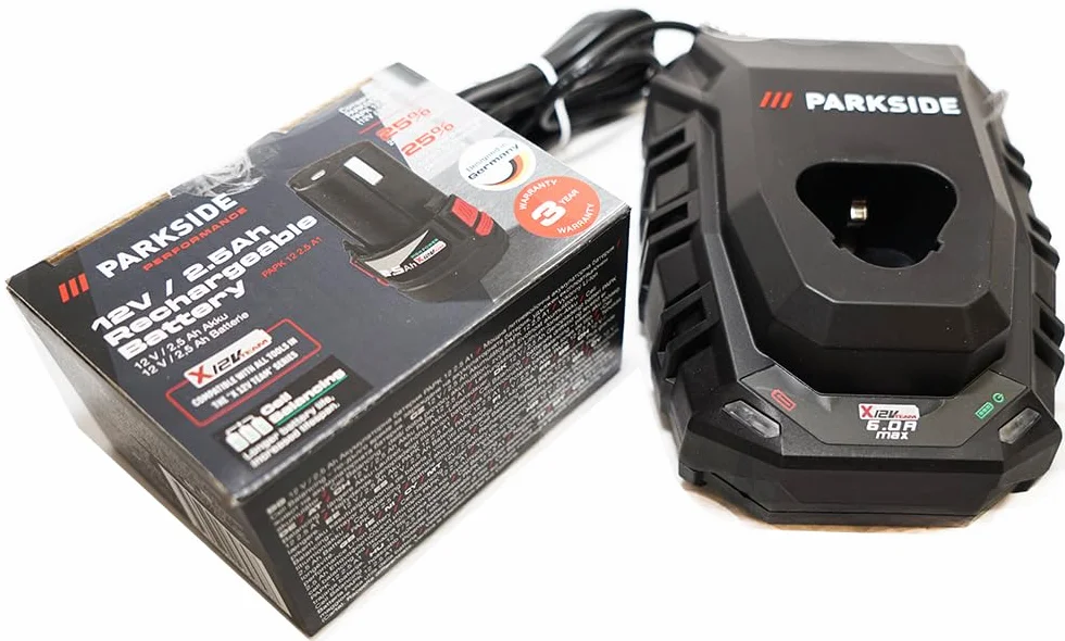 Parkside Performance Set – składający się z akumulatora 12 V 2,5 Ah PAPK 12 2,5 A1 i ładowarki PLGK 12 6.0 A1 - Parkside X12V Team