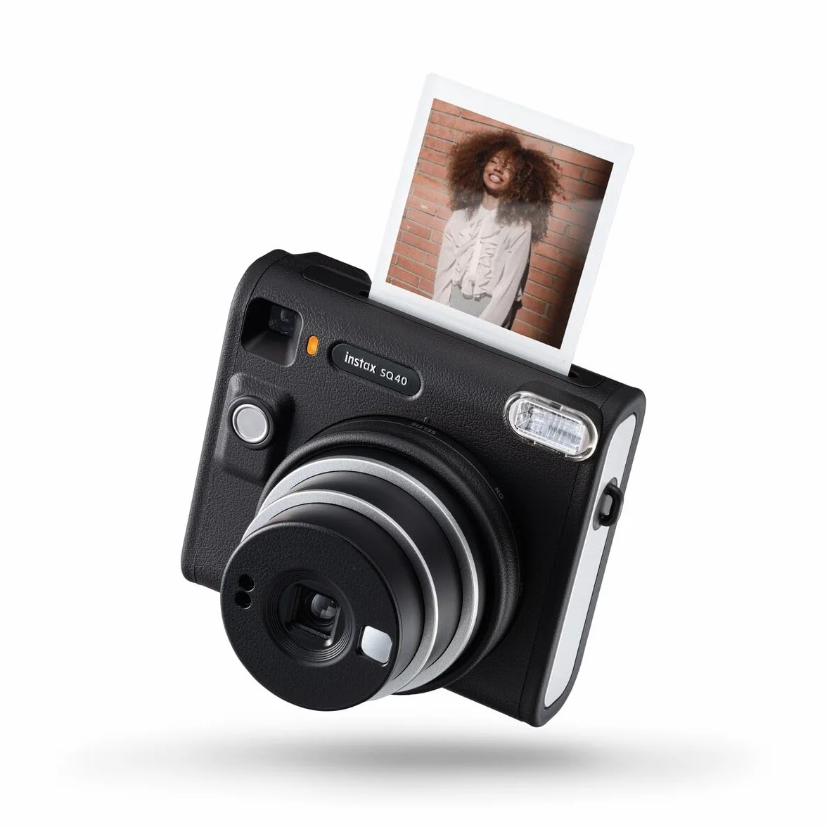 instax SQ40 aparat natychmiastowy, Black and silver