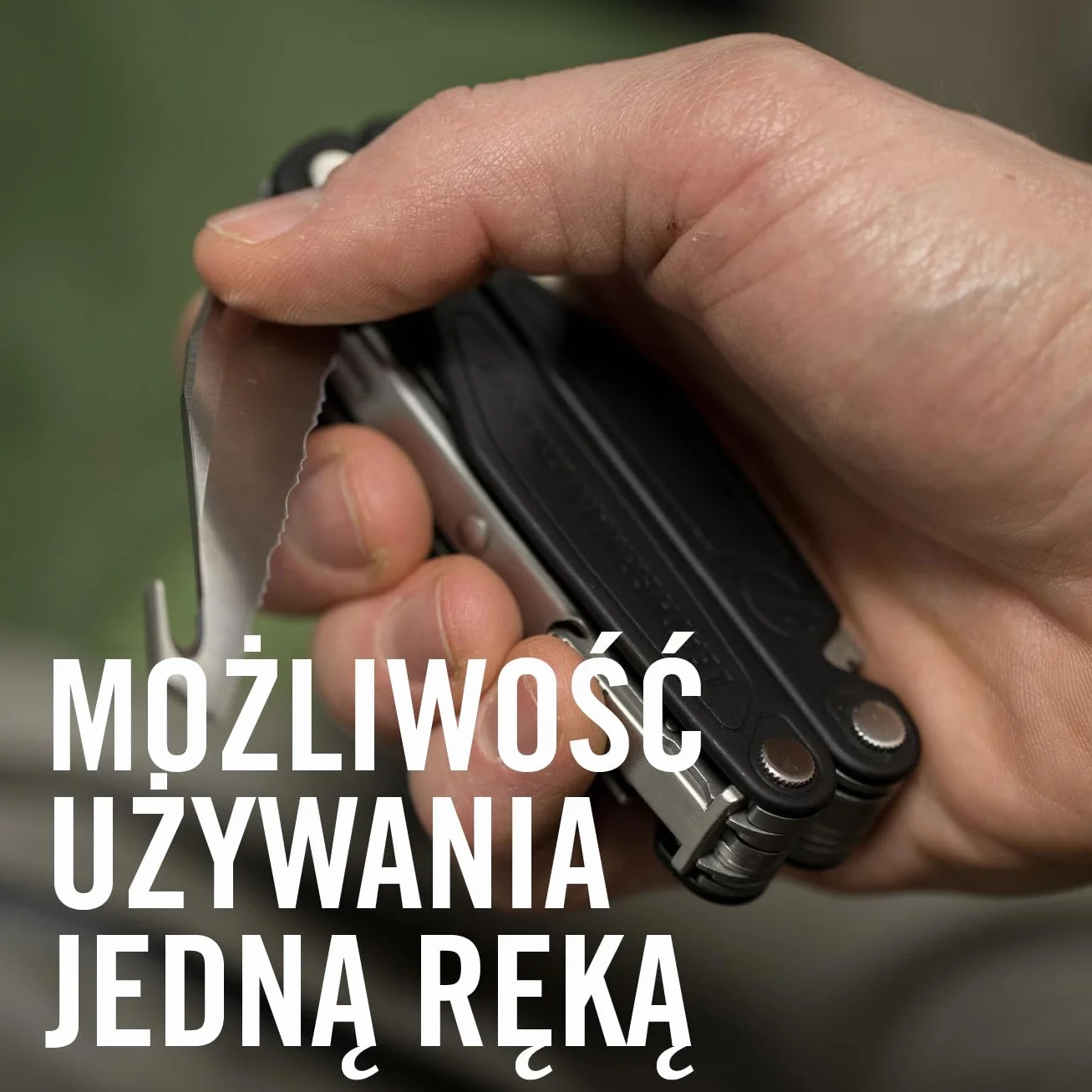 Charge+ con funda de nylon, caja de cartón | 19 narzędzi na kemping i wędkowanie