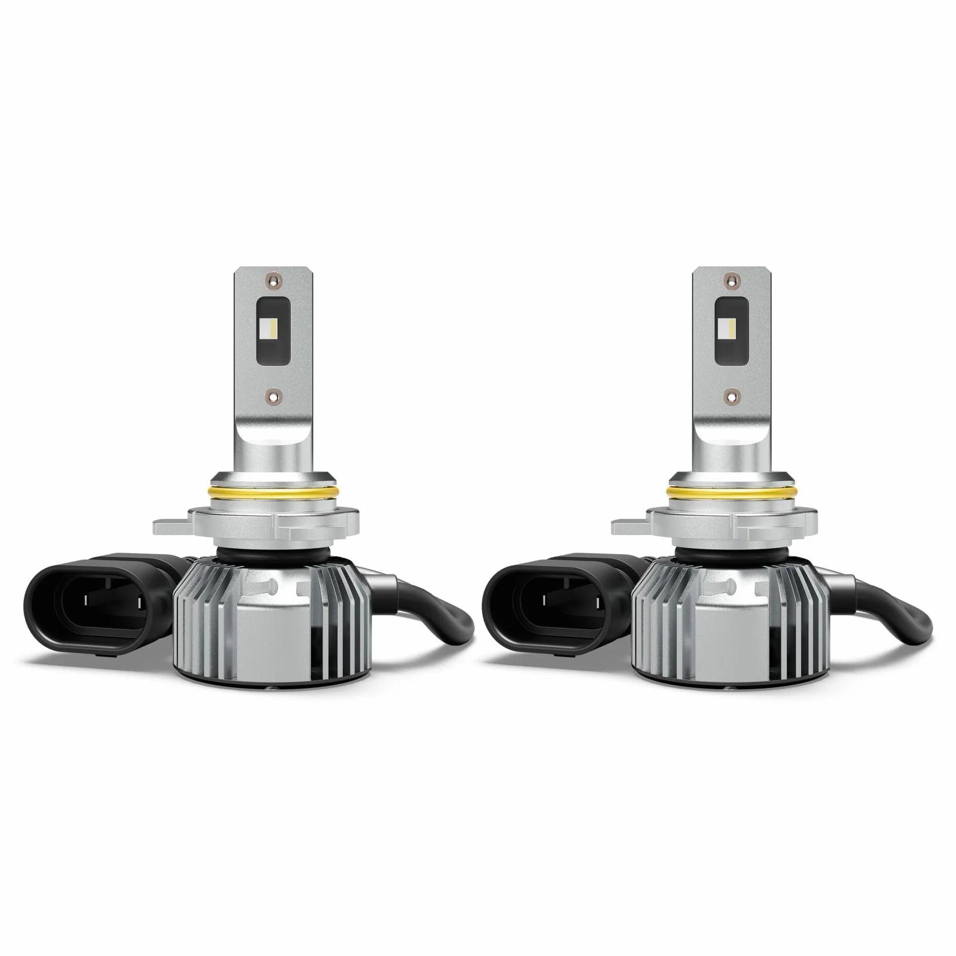 OSRAM NIGHT BREAKER LED SMART HIR2; jasność 330%; temperatura barwowa 6000K, diody LED o dużym i przyciemnionym świetle, zapewniające dobre oświetlenie do stosowania na otwartych ścieżkach.
