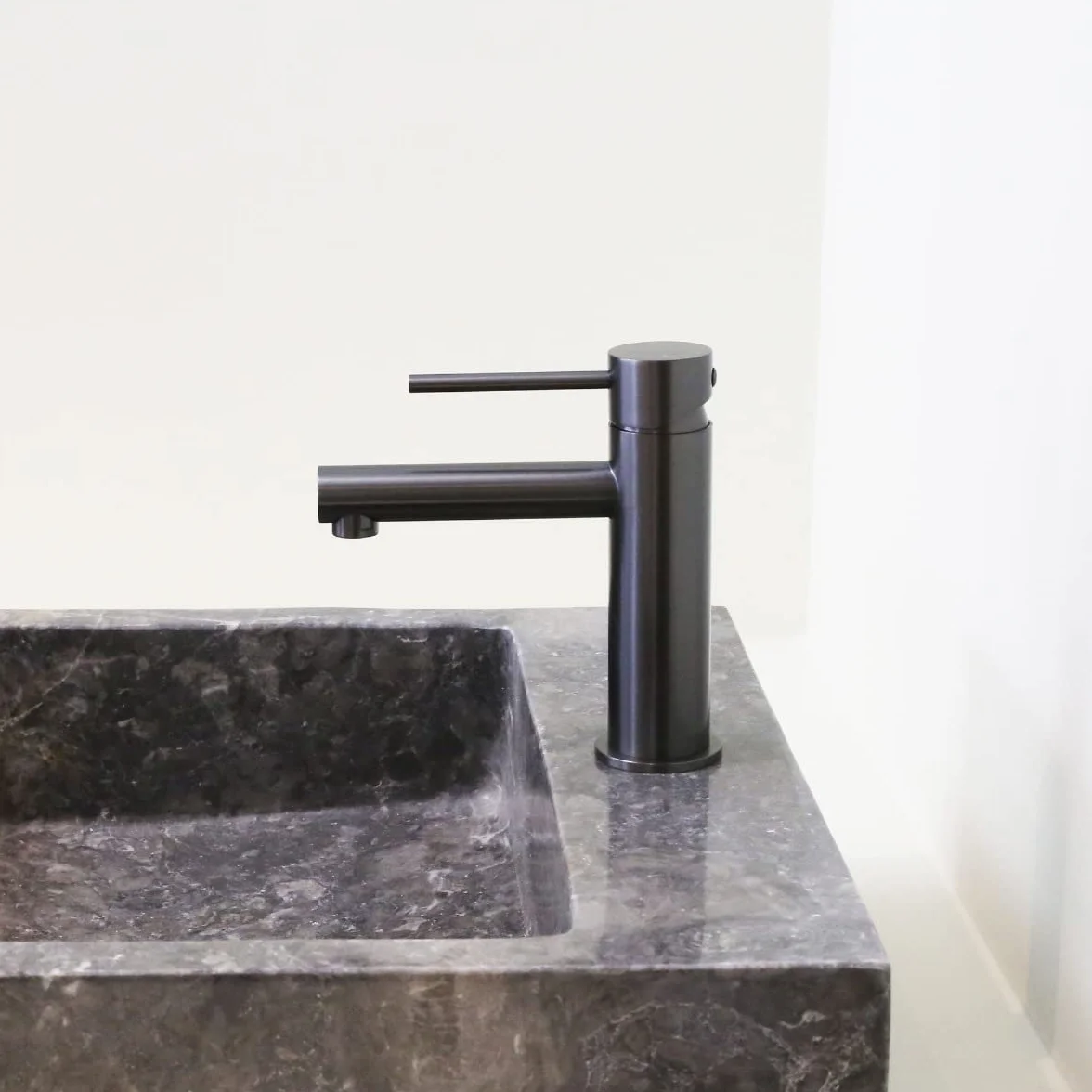 Essebagno 9019569 Luisa bateria umywalkowa dolna pistolet