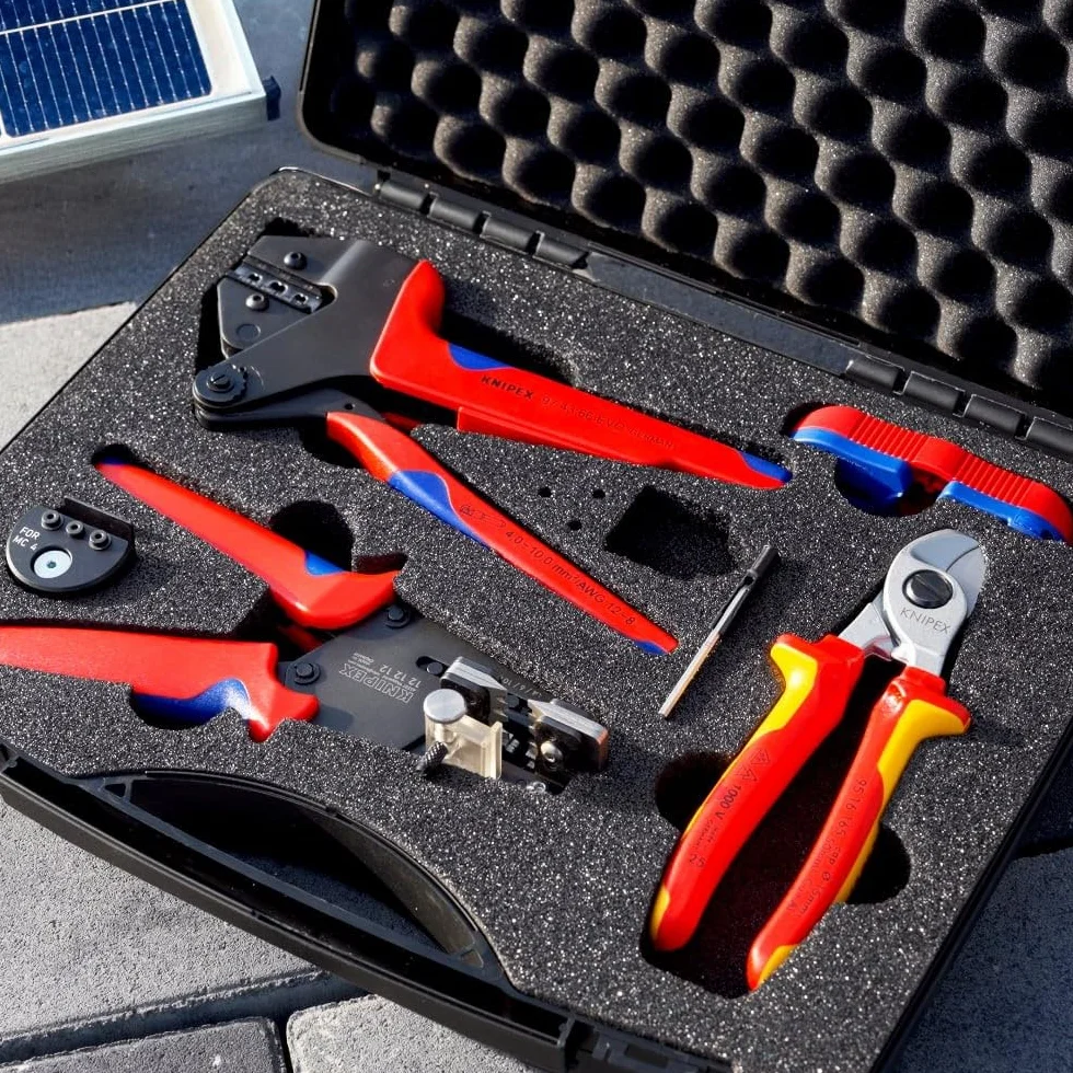 KNIPEX Zestaw narzędzi w walizce, 97 91 04 V03 | do zastosowań w instalacjach fotowoltaicznych Do złączy MC4 / MC4 Evo 2, 8 części, 280 mm