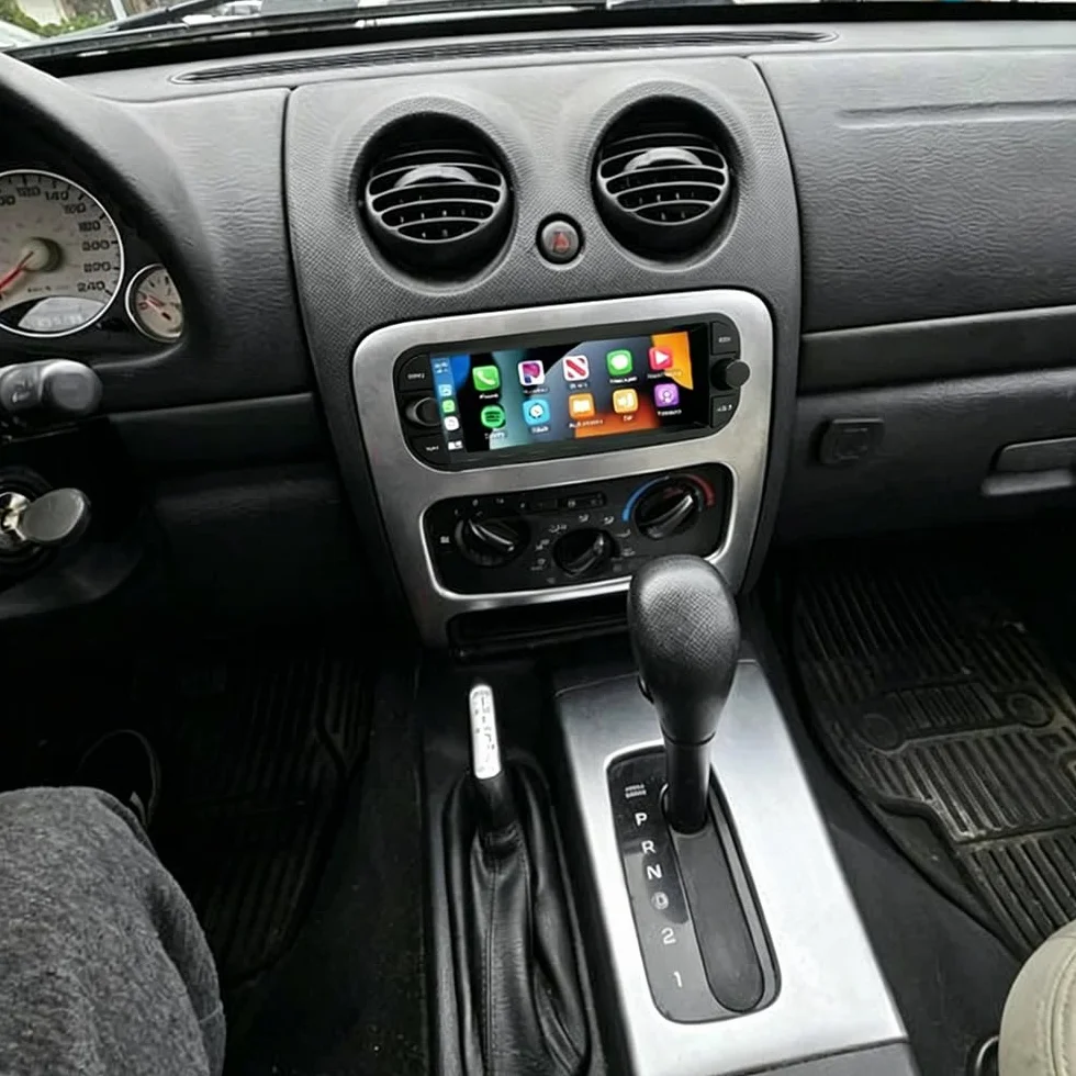 Radio samochodowe Android 14 2 DIN 6,86" ekran dotykowy DAB Bluetooth bezprzewodowy Carplay do Jeep Liberty 2001-2007