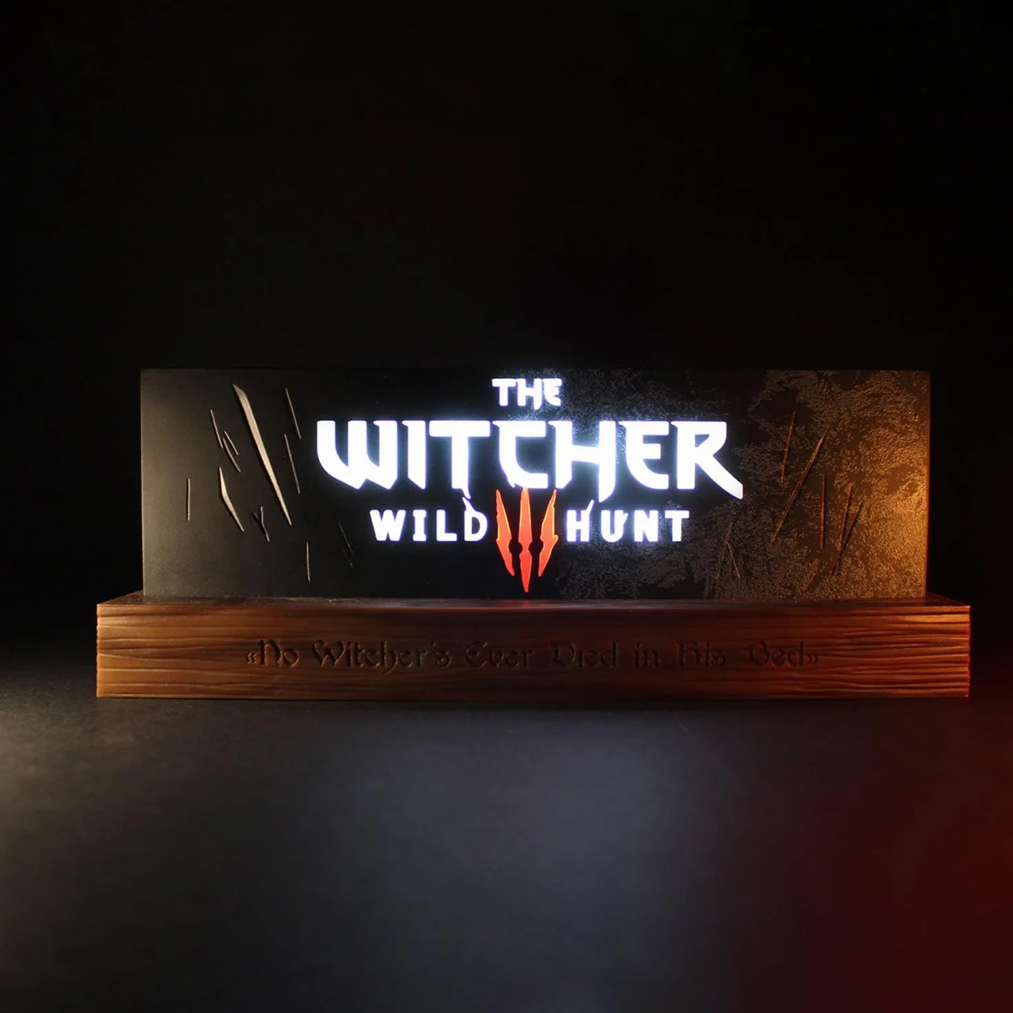 LAMPE LED WITCHER WILD HUNT
